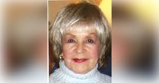 Jane Neff's Instagram, Twitter & Facebook