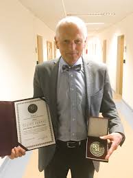 Jan pirk, 20 апреля 1948 • 72 года. Ikem ×'×˜×•×•×™×˜×¨ Prednosta Kardiocentra Ikem Prof Mudr Jan Pirk Drsc Dnes Slavi Zivotni Jubileum 70 Let U Te Prilezitosti Mu Reditel Ikem Mudr Ales Herman Ph D Udelil Oceneni Cestne Uznani