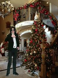 Pin By Celia Aguilar Sanchez On Christmas With Michael Jackson Fake Christmas Trees Christmas Tree Decorations Christmas Decor Diy