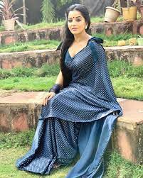 Front view 1080p, 2k, 4k, 5k hd wallpapers free download, these wallpapers are free download for pc, laptop, iphone, android phone and ipad desktop Indian Actress Latest Hot Hd Saree Images Photos Gallery 4k Wallpapers Navel Images Studymeter