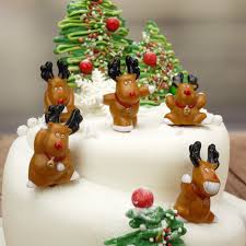 Ferns n petals offers best christmas cakes like fruit cake, christmas plum cake, chocolate order christmas cake online with express delivery to make your xmas occasion sweeter. Christmas Cake Decorations Toppers Non Edible