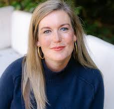 Lindsay Neely's Instagram, Twitter & Facebook