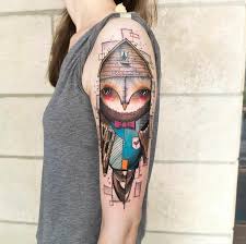 Pin Von Deavita Auf Tattoos In 2020 Eulen Tatowierungen Tattoo Kunstler Eule Tattoo Design