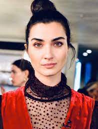 Tuba Buyukustun Kimdir Kac Yasinda Aslen Nereli