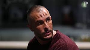 «queria ter sido menos ingénuo». A Justica Fechou Nininho Em Casa A Musica Abriu Lhe A Porta Youtube