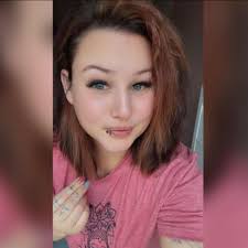 Wir bitten die Eishockeywelt um Unterstützung! Am 28.07.25 verstarb  Michaela Müller durch einen tragischen Autounfall. Sie war die Mutti einer  Nachwuchsspielerin des ETC Crimmitschau e.V. . Neben der Trauer stehen die  Angehörigen