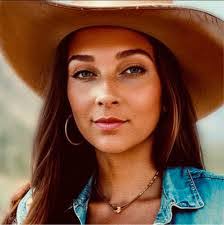 Troy Shoop's Instagram, Twitter & Facebook