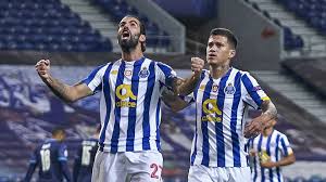 The west ham player should cost €80m, so the blues can knock on the eagles' door to get a cheaper option. Noite De Gala Na Europa Furia Azul E Branca Amassou Marseille