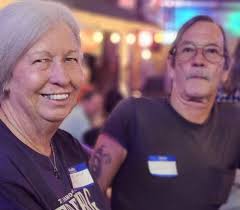 Wonderful lunch with the reunion committee at La Stradas in San Pablo.  Excellent food and wonderful company. Till next time we meet.