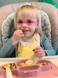 How to stop toddler from twirling hair around fingers and prevent tangles  and safety issues?