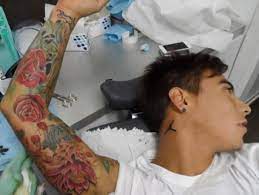 Eduardo jesús vargas rojas (spanish pronunciation: Eduardo Vargas Of Chile Has An Air Jordan Neck Tattoo He Scored The First Goal Versus Spain Showing He Could Be Like Mik Eduardo Vargas Football Girls Tattoos