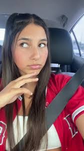 Ella Engels's Instagram, Twitter & Facebook