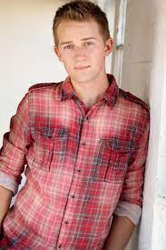 Jason Dolley Good Luck Charlie Actrices Famosos Y Artistas