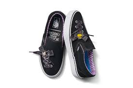 Oogie boogie (bugs) vinyl key chain. Vans X The Nightmare Before Christmas Collab Combines Christmas And Halloween Charm Esquire Middle East