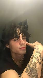 Monday sets the tone. It's not just the start of the week—it's your  opportunity to lead with intention, discipline, and energy. Whether it's  getting your workout in, planning your meals, or setting