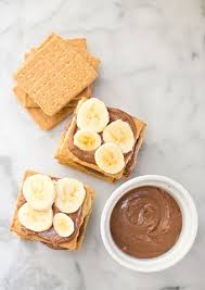 Easy Graham Cracker Banana Chocolate Cake Easy Snacks Snacks To Make Healthy Kids Snacks Easy