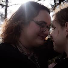 Are there any taxi or ride-sharing drivers in Scottsboro?