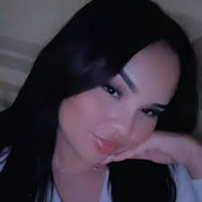 Well Paul did it again. Another AMAZING sub made by Paul himself. The only  sub shop I go to now. I'm hooked. Only half of the sub cuz I was hungry 😍