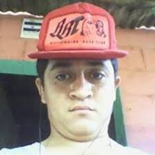 Listen to Mi Corazón Es Mi Enemigo Rap Desamor 2013 (Signo) by »Mssigno1«  in RAP IN MY BLOOD playlist online for free