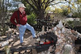 Buy piko g scale beginners starter garden railway sets uk online shop. Garden Tour Highlights Model Trains Running Through Tucson Landscapes Home Garden Tucson Com