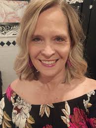 I know I have been MIA over the last week I've been a little under the  weather! But I am here and full steam ahead with Seint!! Be