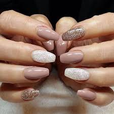These designs include different shades like the plain pastel pink by itself looks wonderful. Image Result For Mixing Sparkle And Plain Nail Colors Cute Simple Nails Gel Nails Gorgeous Nails