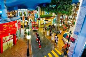Our Visit To Kidzania An Indoor Theme Park Https Thechampatree In 2017 03 10 Kidzania Indoor Theme Park Building For Kids Theme Park Edutainment