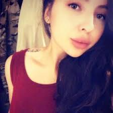 Zoe Castro (zoebee516)