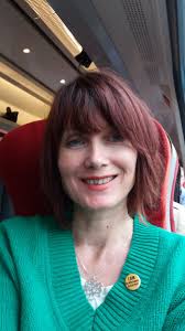 Anne Webster💙💛