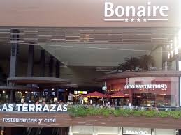 Currently, taco bell is recruiting members for its team in mega mall. Restaurante Taco Bell Nuevo Centro En Valencia