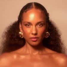 Nicole Pelkey's Instagram, Twitter & Facebook