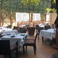 Our dining room is a unique and elegant space, perfectly suited for private luncheons, receptions, dinners, and even your annual shareholders' meeting. Executive Dining Room Paramount Studios 2 Tips From 128 Visitors