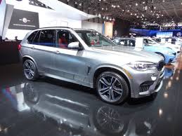 The 2015 bmw x5 hybrid went to paris for a photoshoot and a quick drive. New York 2015 Bmw X5 Kann Jetzt Auch Hybrid Auto Medienportal Net