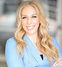 Carey Pearce's Instagram, Twitter & Facebook