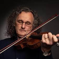 Fiddler Martin Hayes: 'I come to the table with whatever little bit I  managed to bring off the side of the mountain'