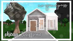 5k Roblox Bloxburg Cheap Tiny Home Speedbuild No Gamepasses Youtube Cheap Tiny House Tiny House Roblox
