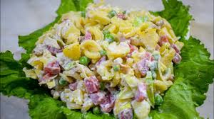 Chicken macaroni salad is very tasty and delicious recipe. How To Make Chicken Macaroni Salad Macaroni Salad Recipe Salad Recipes Easy Salad Recipes