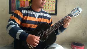 Jakarta.tribunnews.com awal mula mas alif ini terkenal adalah saat ia mengunggah permainan gitar fingerstyle di akun facebook miliknya. Download Freestyle Gitar Akustik Ali Ba Ba Mp3 Mp4 3gp Flv Download Lagu Mp3 Gratis