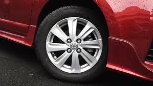 Compare the 2015 toyota yaris against the competition. Toyota Yaris 1 3 E Philippines Reviews Specs Price