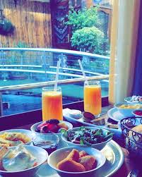 مطعم لافيلا مطعم المنزل السياحي تبوك