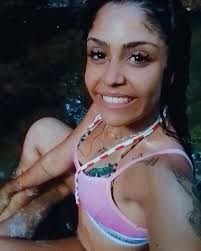 hoje o céu ganhou uma estrelinha, minha daminha se foi 😭 Minha parceira de  todos os momentos esteve do meu lado nas duas gestação minha companheira  😭💔 meu coração está sem um