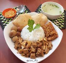 Nasi Bakmoy Ayam Udang