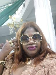 Our own beautiful Nollywood actress Chika Ike celebrating her 40th birthday  in grand style, by empowering 40 women with different skills. Happy  birthday sweetie and may God almighty never allow your light