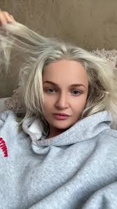 Holly Dewar (@holly.dewar)’s videos with Blonde