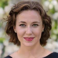 Lori Duncan's Instagram, Twitter & Facebook