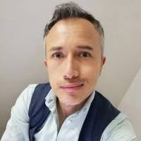 40+ "Leo Varela" profiles