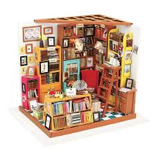 Salle D 39 Etude Miniature Diy Jardin Deco En 2020 Diy Maison Poupee Maison De Poupee En Bois Diy