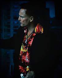 May 14, 2021 · woody harrelson's villainous character has seen some dark things since appearing in the original venom movie. Venom 2 Here S Your First Look At Woody Harrelson As Carnage Digital Trends