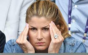 Who is novak djokovic s wife jelena returns to wimbledon after. Wimbledon 2019 Commentator Slammed For Focusing On Mirka Federer S Ring During Stunning Final Vs Novak Djokovic