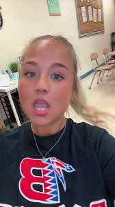 “you look like mrs. gould” 😅😅